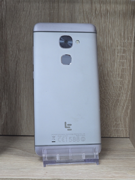 LeEco L2 3/32GB, серебристый